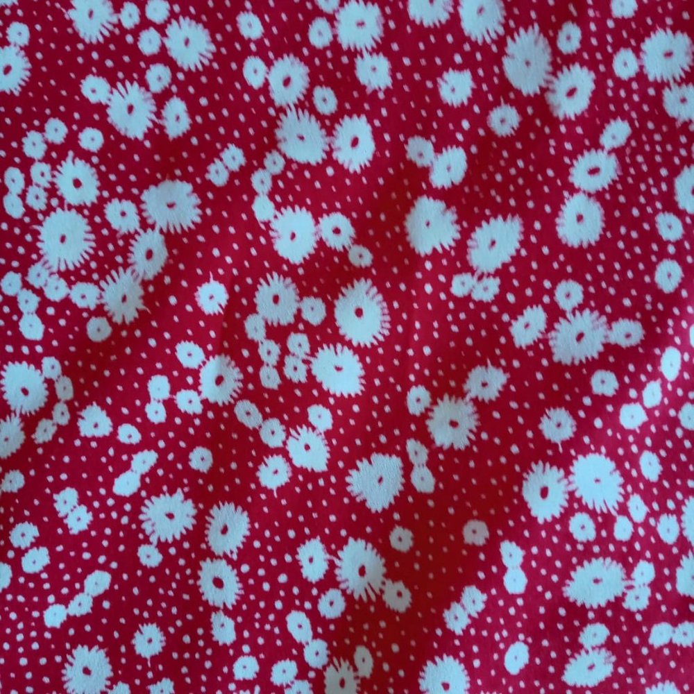 Women's Super Cute Skirt - Size 4